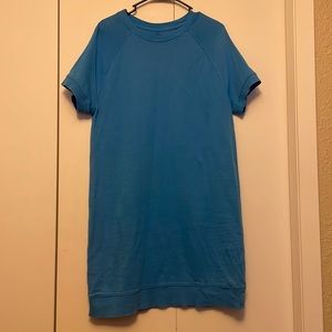 Athleta t shirt dress